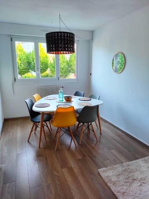 Chaleureux Appartement. ディナン エクステリア 写真